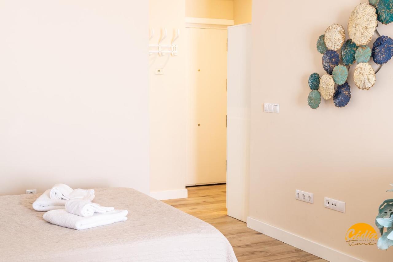 Apartamentos Ancha 22 By Cadiz Time Екстериор снимка